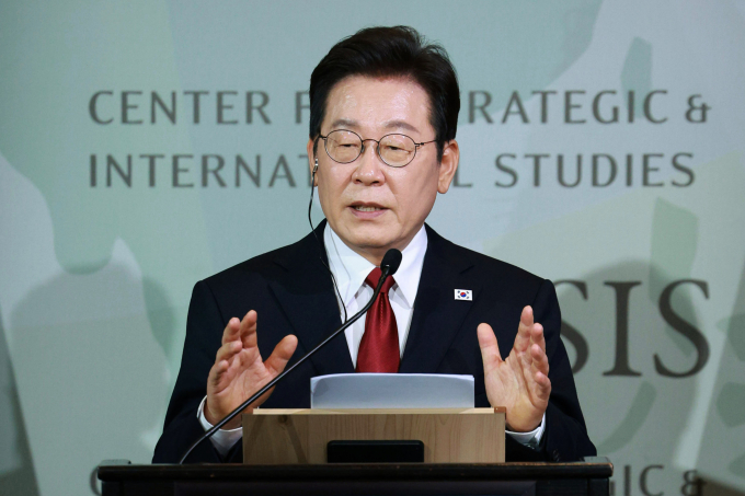 이재명 대통령이 한미 정상회담에서 한미동맹 현대화에 뜻을 모았다고 밝혔다. 사진은 이 대통령이 지난 25일(현지시각) 미국 워싱턴D.C 전략국제문제연구소(CSIS)에서 정책 연설을 하는 모습. /사진=뉴시스
