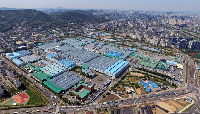 현대차에 이어 기아도 노조와의 임단협 진통이 예고됐다. 사진은 기아 오토랜드 광명 전경. /사진=기아