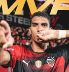 전북 현대모터스의 23경기 무패를 저지하고 멀티골을 터트린 조르지가 한국프로축구연맹이 뽑은 27라운드 MVP에 선정됐다. 사진은 포항에서 활약 중인 조르지의 모습. /사진=포항스틸러스 인스타그램 캡처