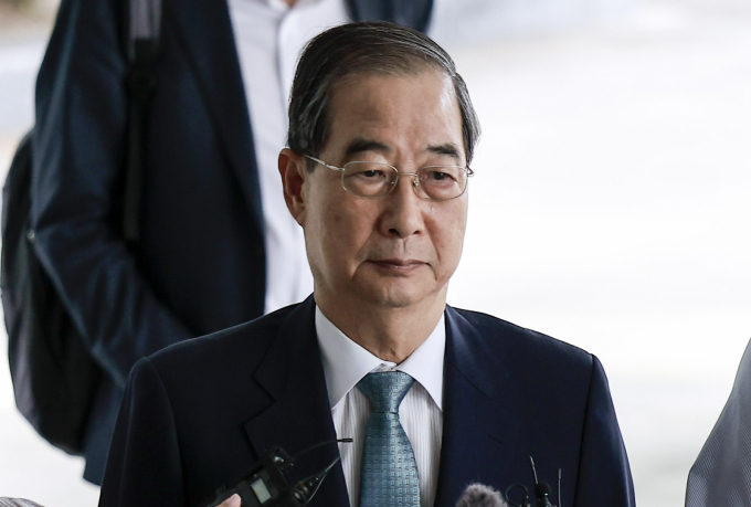 한덕수 전 국무총리가 27일 헌정사 첫 총리 출신으로 구속 전 피의자 심문을 받는다. 사진은 지난 22일 서울 서초구 서울고법에서 진행된 내란특검 조사에 출석하는 한덕수 전 국무총리의 모습. /사진=뉴시스