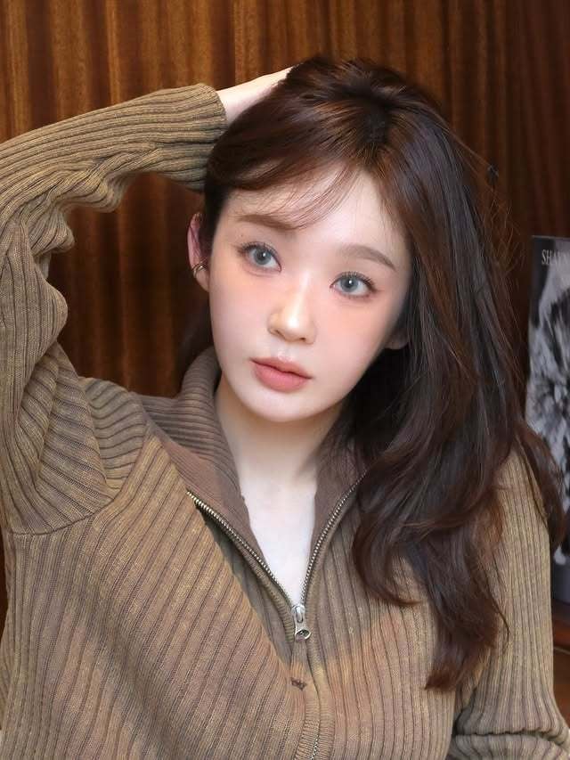 강민경 SNS