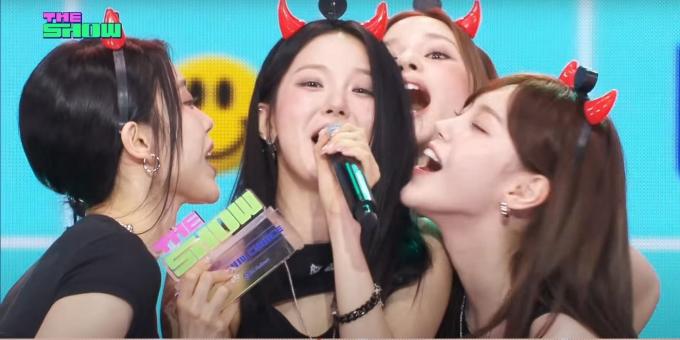 SBS funE '더쇼' 1위