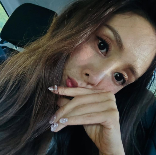  가수 지나가 오랜만에 근황을 알렸다. /사진=지나 인스타그램