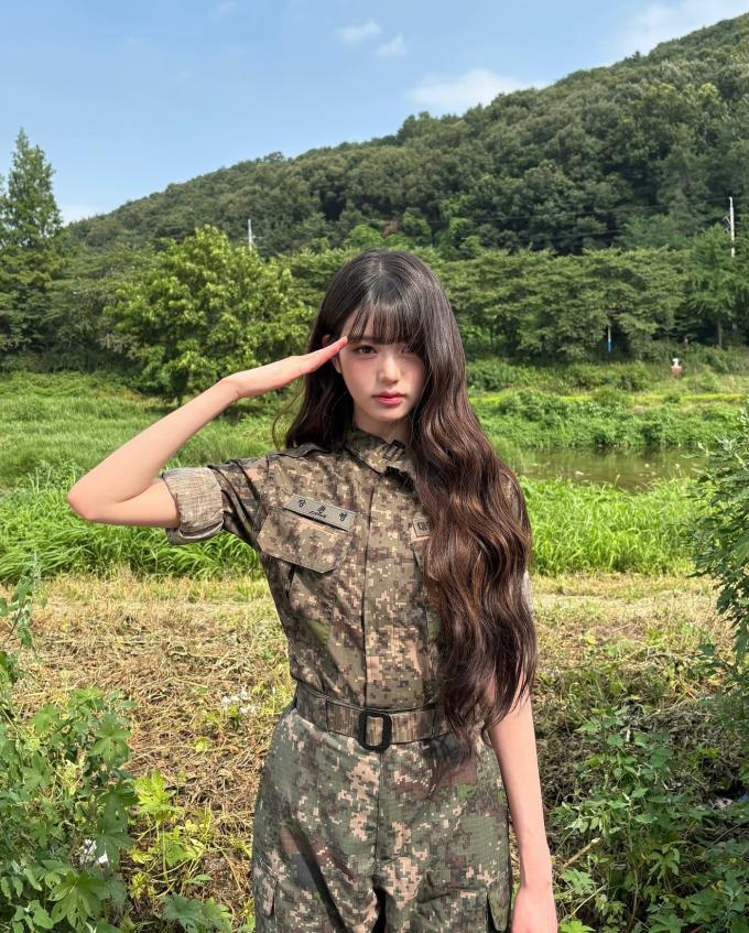 장원영 SNS