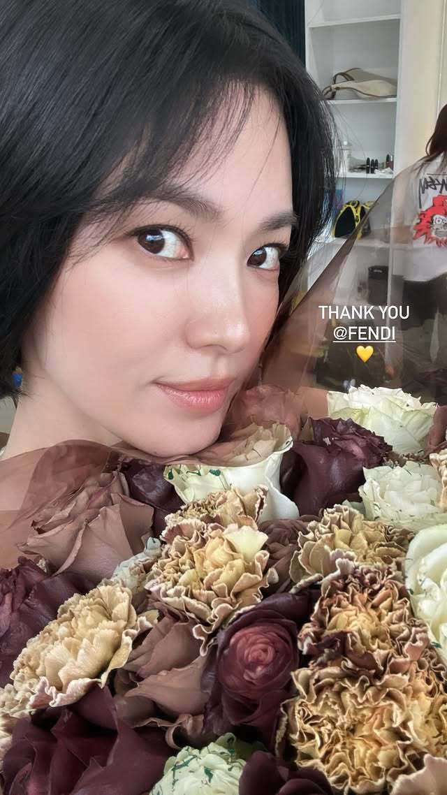 ./사진=송혜교 SNS 
