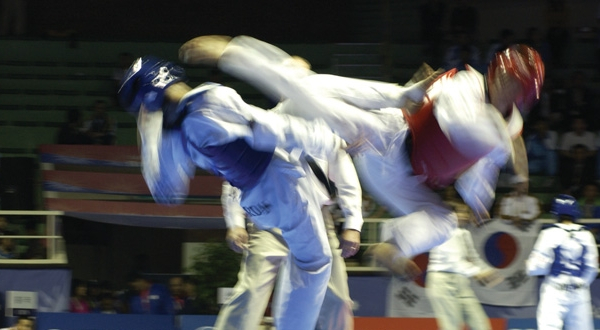 동성 남자 후배를 상대로 성폭행한 고교 태권도부 선배들이 징역형의 집행유예를 선고받았다. 사진은 기사의 이해를 돕기 위함. /사진=클립아트코리아