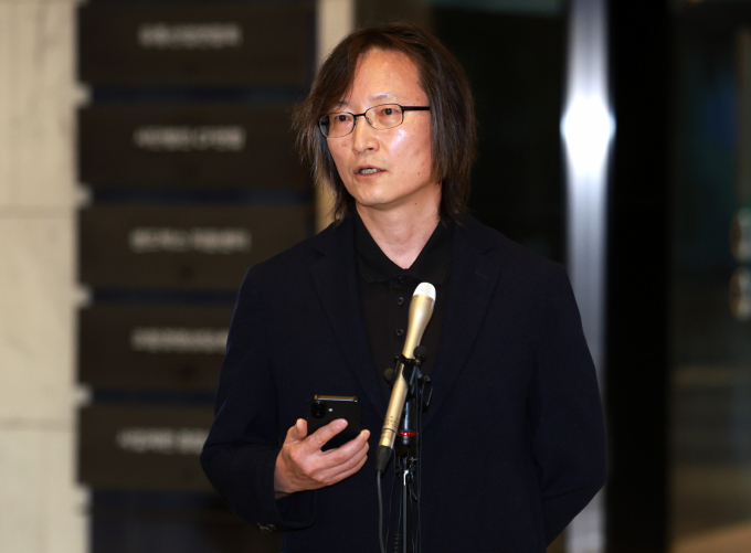 대한항공과 아시아나항공의 기업결합 막바지 작업을 앞두고 공정위 감시가 강화되고 있다. 대기업의 불공정 거래를 비판해온 주병기 교수가 공정위원장 후보자로 내정되면서 통합 대한항공에 대한 압박 수위가 한층 높아질 수 있다는 관측이다. /사진=뉴시스