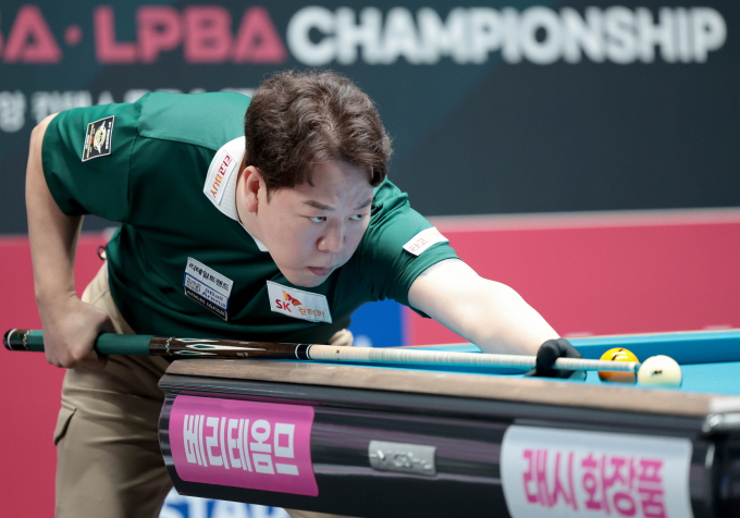 강동궁 등 PBA강호들이 승부치기에서 패하며 대회를 조기에 마감했다. 사진은 SK렌터카 강동궁의 모습. /사진=프로당구협회(PBA) 제공