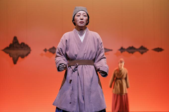 '퉁소소리' 프레스콜에서 옥영 역의 배우 정새별(세종문화회관 제공)