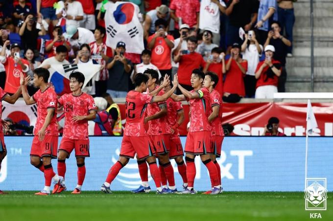 득점 후 기뻐하는 홍명보호(대한축구협회 제공)
