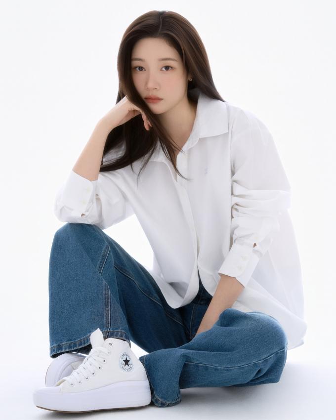 정채연 / BH 엔터테인먼트