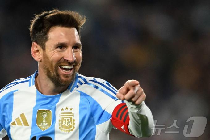TOPSHOT-FBL-WC-2026-SAMERICA-QUALIFIERS-ARG-VEN ⓒ AFP=뉴스1