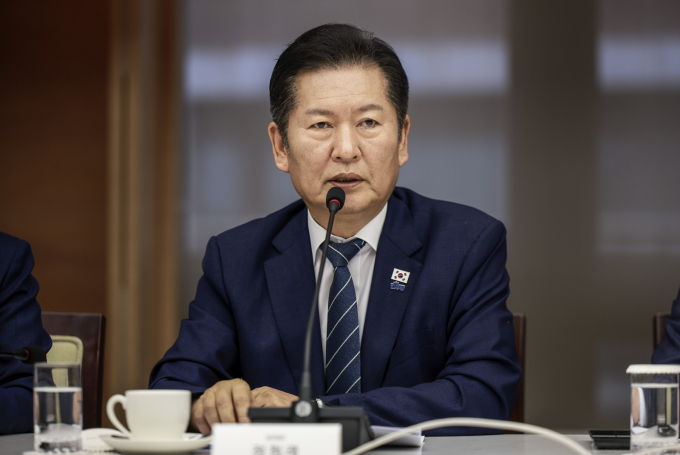 정청래 더불어민주당 대표가 9일 오전 서울 여의도 국회 본회의장에서 취임 후 첫 교섭단체 대표연설을 진행한다. 사진은 지난 8일  정청래 더불어민주당 대표가 서울 중구 남대문로 대한상공회의소에서 열린 더불어민주당-대한상공회의소 정책간담회에서 인사말을 하고 있는 모습. /사진=뉴시스