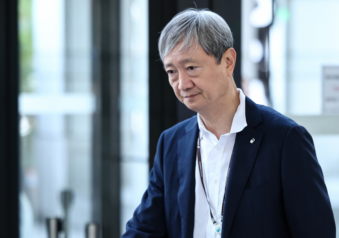이찬진 금융감독원장이 10일 오전 서울 여의도 금융감독원으로 출근하고 있다./사진=뉴스1