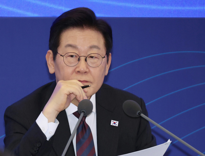  이재명 대통령이 10일 서울 마포구 프론트원에서 열린 국민성장펀드 보고대회에서 "국민성장펀드는 정체된 우리 산업에 새 활력을 불어넣을 것이다. 그 규모를 150조원으로 확대하겠다"고 말했다. /사진=뉴시스(대통령실통신사진기자단)