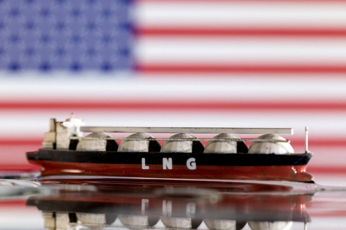 미국 알래스카주 대규모 액화천연가스(LNG) 개발 프로젝트 운영사인 글래파른 연간 100만톤 이상 LNG 구매 의향서(LOI)에 일본 최대 발전사 제라(JERA)가 지난 10일(현지시각) 서명했다. 사진은 LNG 관련 이미지. /사진=로이터