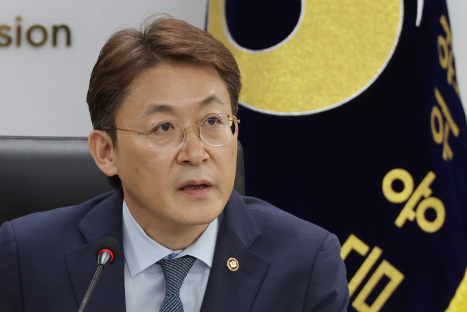 권대영 금융위원회 부위원장 겸 증권선물위원장(증선위원장)이 27일 서울 종로구 정부서울청사에서 열린 증권선물위원회 정례회의에 참석해 발언하고 있다./사진=뉴시스