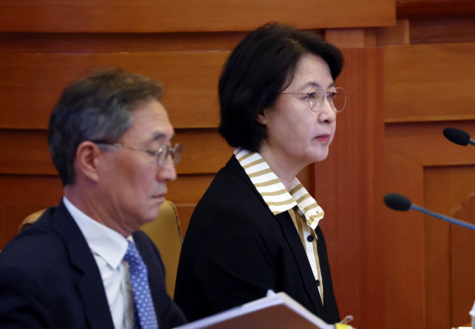 추미애 더불어민주당 의원이 조희대 대법원장을 향한 글을 14일 작성했다. 사진은 추 의원이 지난 9일 오후 서울 종로구 재동 헌법재판소 대심판정에서 열린 조지호 경찰청장 탄핵심판 1차 변론기일에 참석한 모습. /사진=뉴스1