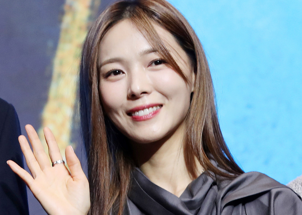 그룹 원더걸스 선예가 미국 보수 성향의 정치평론가 찰리 커크를 추모하는 글을 올렸다가 돌연 삭제했다. 사진은 원더걸스 출신 선예 모습. /사진=스타뉴스