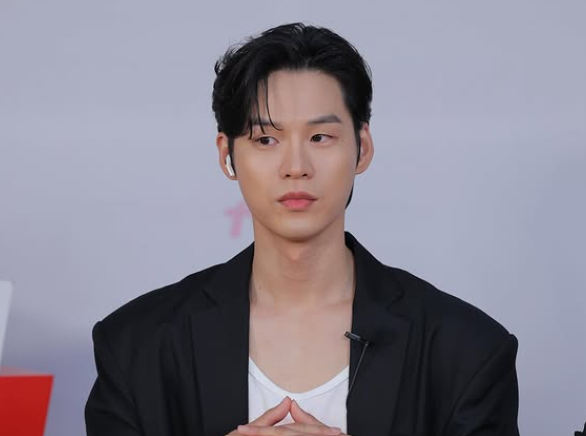 배우 윤지온(35)이 만취상태에서 남의 오토바이를 훔쳐 무단으로 운전한 사실이 알려졌다. /사진=윤지온 인스타그램