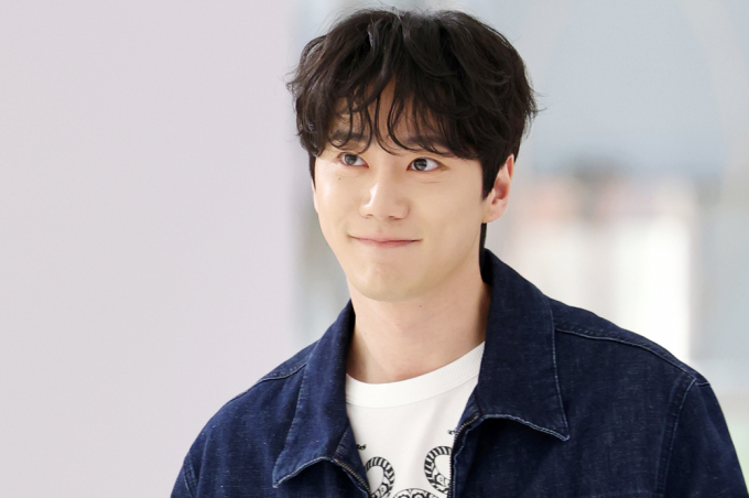 배우 이준영이 오는 21일 방송되는 SBS 예능 프로그램 '미운 우리 새끼'에 출연해 넷플릭스 드라마 '폭싹 속았수다'의 비화를 공개한다. 사진은 지난 5월8일 배우 이준영 8일 서울 송파구 롯데백화점 에비뉴엘 잠실점에서 열린 이탈리아 럭셔리 패션 하우스 에트로 부티크 오픈 기념 행사에 참석한 모습. /사진=뉴스1
