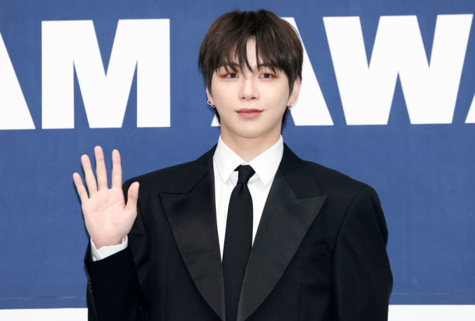 가수 강다니엘이 미국 투어 중 현지에서 도난 사고를 당했다. 사진은 지난 8월 서울 송파구 잠실 실내체육관에서 열린 '2025 케이 월드 드림 어워즈'( K-WORLD DREAM AWARDS 2025) 블루카펫 행사에 참석한 가수 강다니엘. /사진=뉴스1