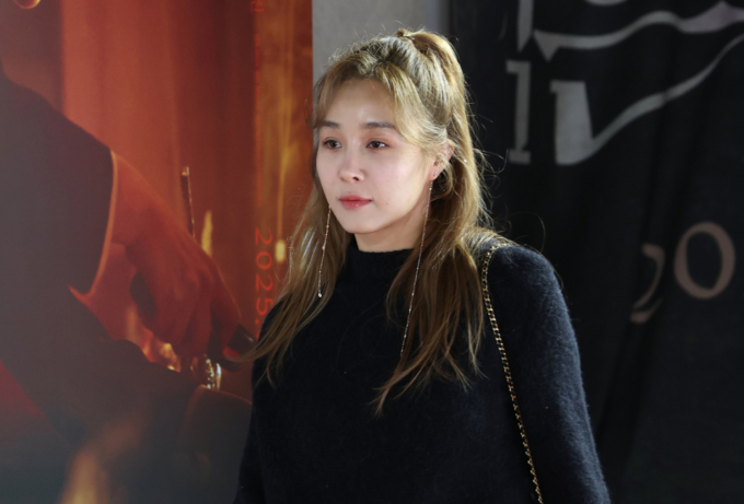 뮤지컬 배우 옥주현이 소속사 미등록 논란 2주만에 대중문화예술기획업 등록을 완료했다.사진은 지난 1월 서울 송파구 롯데시네마 월드타워점에서 열린 영화 '검은 수녀들'(감독 권혁재) VIP 시사회에 참석한 뮤지컬 배우 옥주현. /사진=뉴스1