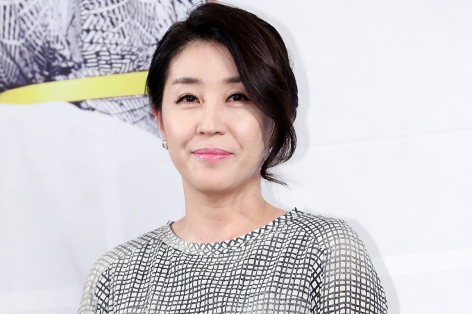 배우 김미경이 MBC 예능 '라디오스타'에 출연해 "실제 모녀처럼 지내는 배우가 있다"고 고백했다. 사진은 2014년 6월19일 배우 김미경이 서울 여의도 63씨티 주니퍼룸에서 열린 MBC 새 일일연속극 '소원을 말해봐' 제작발표회에 참석한 모습. /사진=머니투데이