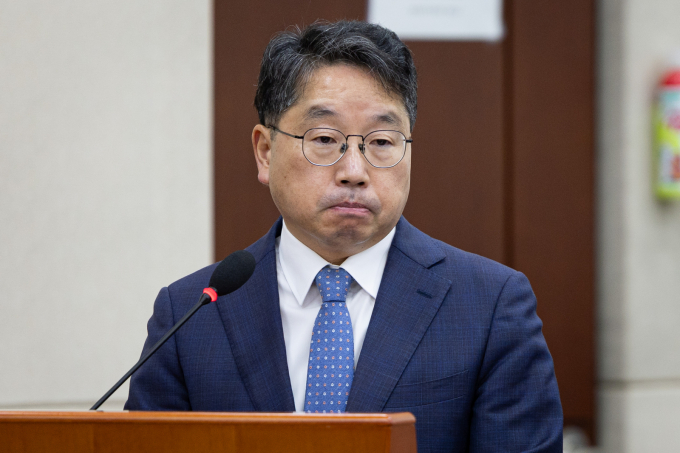 노만석 검찰총장 권한대행이 검찰청 폐지를 앞두고 작심발언을 내놨다. 사진은 노만석 검찰총장 직무대행이 지난 10일 서울 여의도 국회에서 열린 제429회 국회(정기회) 행정안전위원회 오송 지하차도 참사 진상규명 및 재발방지 대책마련을 위한 국정조사 기관보고에 참석한 모습. /사진=뉴스1