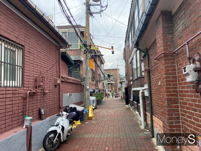 미아2구역은 2027년 관리처분계획을 목표로 사업을 추진한다. 사진은 미아2구역 골목. /사진=최성원 기자