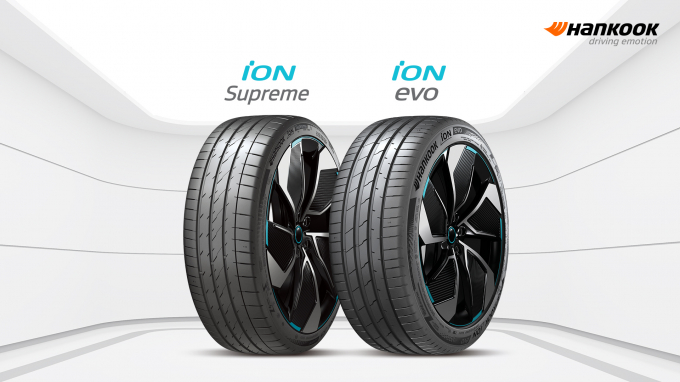 한국타이어가 BMW '뉴 i4'에 세계 최초 풀라인업 전기차 전용 타이어 브랜드 '아이온'(iON) 제품군 2종을 신차용 타이어로 공급한다. /사진=한국타이어