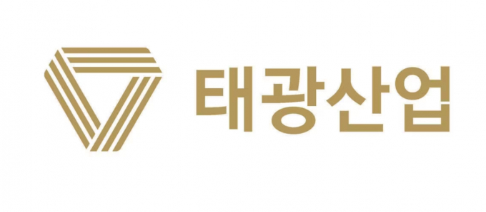 태광산업이 주주서한을 통해 뷰티·부동산 개발 등 신사업 진출로 경영 위기를 극복하고 재도약하겠다는 의지를 드러냈다. 사진은 태광산업 로고 이미지(CI). /사진=태광산업 제공