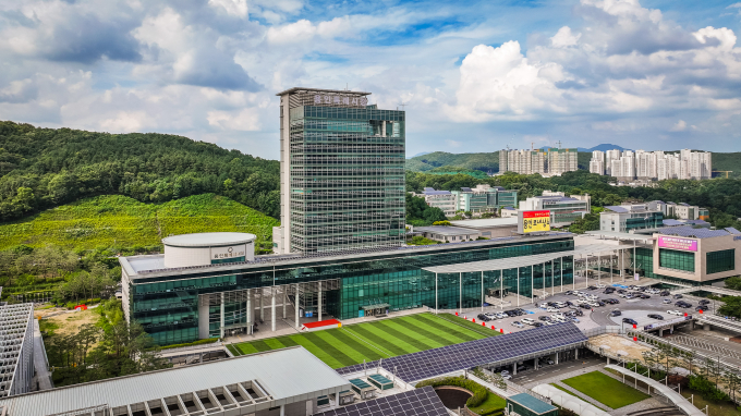 용인특례시청사 전경. /사진제공=성남시