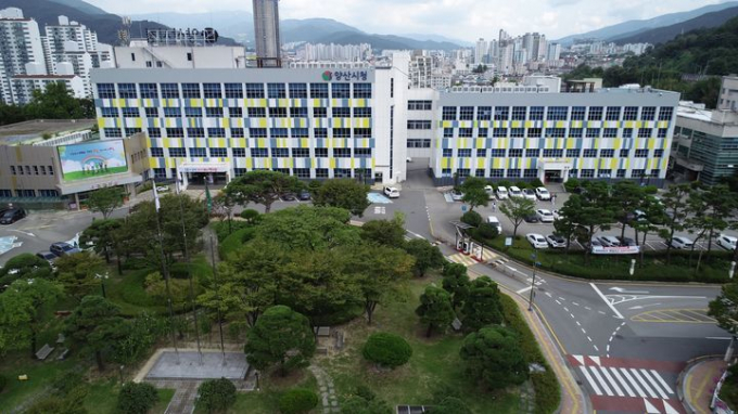 양산시청 전경/사진=뉴시스DB