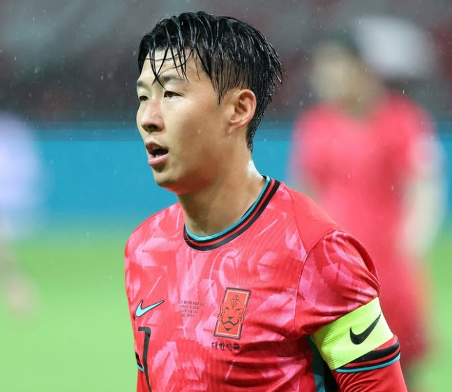 손흥민의 137번째 A매치 출장을 EPL 사무국이 축하했다. /사진=EPL 사무국 공식 인스타그램