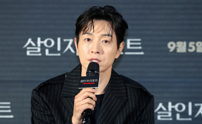 배우 정성일이 결혼 9년 만에 이혼했다. 사진은 지난 8월 서울 용산구 CGV 용산아이파크몰에서 열린 영화 '살인자 리포트'(감독 조영준) 제작보고회에 참석한 배우 정성일. /사진=뉴시스