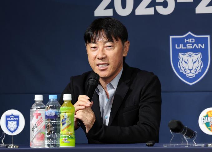 울산HD와 마찰 끝에 경질된 신태용 감독이 팬들에게 감사인사를 전했다. 사진은 지난달 4일서울 축구회관에서 열린 미디어데이 행사에 참석한 신태용 울산HD 전 감독의 모습. /사진=뉴시스