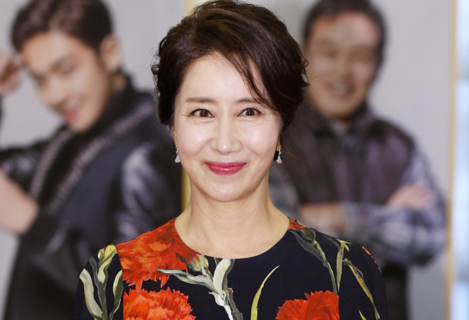 배우 송옥숙이 청년층의 비혼주의 풍조에 쓴소리를 가했다. 사진은 지난 2017년 8월 서울 영등포구의 한 음식점에서 진행된 KBS 드라마 '아버지가 이상해' 종방연에 참석한 배우 송옥숙. /사진=머니투데이