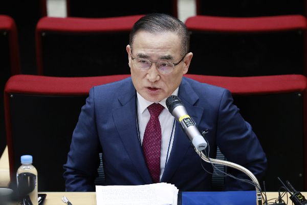 대통령실이 트럼프 미국 대통령 방한 일정과 관련해 "오는 29일 도착해 30일까지 머물 것으로 예상된다"고 밝혔다. 사진은 위성락 국가안보실장이 16일 서울 용산 대통령실 청사에서 캄보디아 사태에 대한 정부의 대응 현황 관련 브리핑 하는 모습. /사진=뉴시스