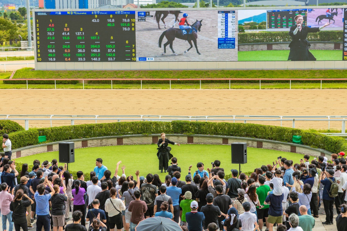 지난달 렛츠런파크 부산경남에서 열린 경주 응원 공연 모습/사진=렛츠런파크 부산경남