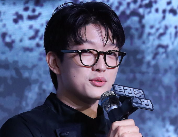 레스토랑 공금 횡령 의혹을 받았던 '흑백요리사' 최종 3위 트리플스타(본명 강승원)가 '무혐의' 처분을 받으며, 이와 관련 입장을 밝혔다. 사진은 지난해 10월 서울 마포구 호텔 나루 서울 엠갤러리에서 진행된 넷플릭스 예능 '흑백요리사: 요리 계급 전쟁' TOP8 기자간담회에 참석한 셰프 트리플스타. /사진=스타뉴스