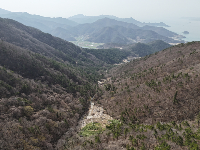서상항과 대장군지 전경./사진=남해군