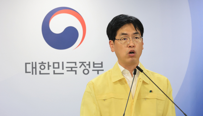 사진은 지난 20일 서울 종로구 정부서울청사에서 국가정보자원관리원 행정정보시스템 화재 관련 중앙재난안전대책본부 브리핑을 하고 있는 김민재 행정안전부 차관. /사진=뉴스1 