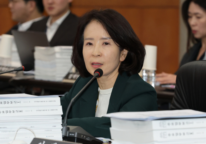 국민의힘이 조원철 법제처장의 사퇴를 촉구했다. 사진은 최수진 국민의힘 위원이 24일 대전 한국전자통신연구원(ETRI)에서 열린 국회 과학기술정보방송통신위원회 국정감사에서 질의하는 모습. /사진=뉴스1