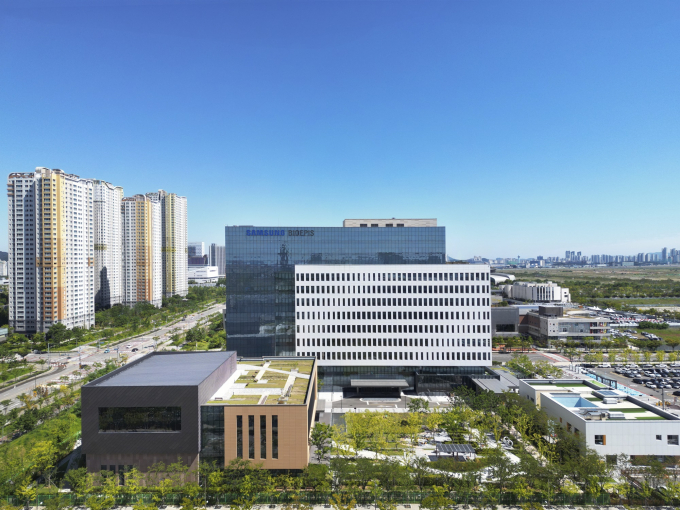 삼성바이오에피스의 올 3분기 실적과 향후 전망이 주목된다. 사진은 삼성바이오에피스 사옥. /사진=삼성바이오에피스