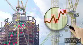 HDC현대산업개발은 분양 성공 영향으로 영업이익이 상승한 반면 삼성물산은 반도체 등 계열사 하이테크 부문 수주가 감소해 수익성이 하락했다. 사진은 삼성물산 건설부문과 HDC현대산업개발 실적 추이. /그래픽=강지호 디자인 기자