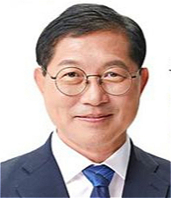                      강성휘 민주당 정책위 부의장