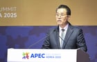 장인화 포스코 회장이 30일 경북 경주예술의전당에서 열린 아시아태평양경제협력체(APEC) 정상회의 최고 경영자(CEO) 서밋(Summit) '세션 10 : 탄력적이고 친환경적인 글로벌 공급망 구축'에서 연설하고 있다. / 사진=공동취재 /사진=이무열