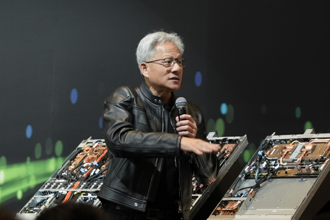 지난 5월21일 대만 타이베이에서  열린 '컴퓨텍스 2025' 미디어 Q&A에 참석한 젠슨 황 엔비디아 CEO. /사진=머니투데이