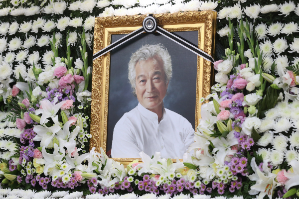 배우 신성일의 별세 7주기가 됐다. 사진은 2018년 11월4일 서울 송파구 풍납동 서울아산병원 장례식장에 마련된 폐암으로 별세한 배우 신성일(81)씨의 빈소. /사진=머니투데이